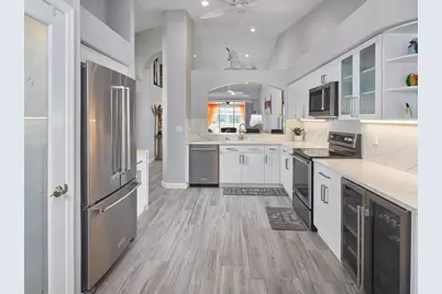 8260 Ibis Cove Circle #B-226, Naples, FL 34119 - Photo 8