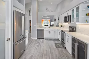 8260 Ibis Cove Cir, Naples, FL 34119 - Photo 8