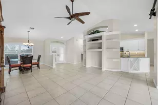 510 Bald Eagle Dr, Marco Island, FL 34145 - Photo 18