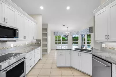 510 Bald Eagle Drive, Marco Island, FL 34145 - Photo 4