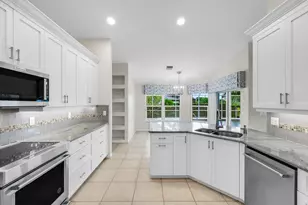 510 Bald Eagle Dr, Marco Island, FL 34145 - Photo 4