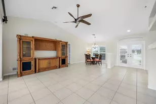 510 Bald Eagle Dr, Marco Island, FL 34145 - Photo 6