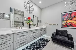 3725 Montreux Ln, Naples, FL 34114 - Photo 16