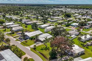 32 Sonderhen Dr, Naples, FL 34114 - Photo 40