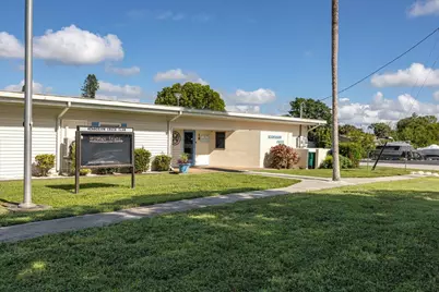 32 Sonderhen Drive, Naples, FL 34114 - Photo 28