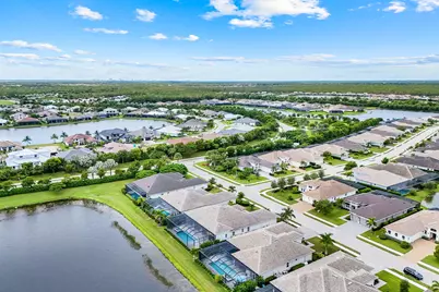 14386 Laguna Springs Lane, Naples, FL 34114 - Photo 46