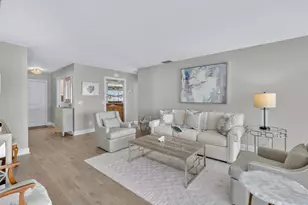 1302 Chesapeake Ave, Naples, FL 34102 - Photo 6