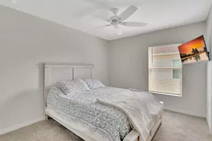 15489 Wildflower Cir, Naples, FL 34119 - Photo 28