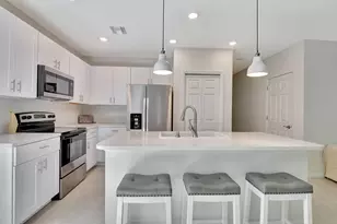 15489 Wildflower Cir, Naples, FL 34119 - Photo 2