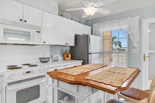 1215 Edington Pl, Marco Island, FL 34145 - Photo 8