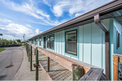 611 Palm Avenue #F33, Goodland, FL 34140 - Photo 2