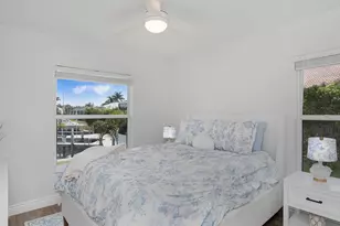 129 Leeward Ct, Marco Island, FL 34145 - Photo 20