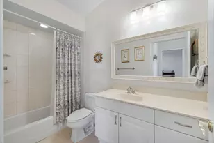 650 Rockport Ct, Marco Island, FL 34145 - Photo 24