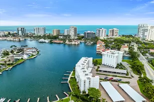 300 Park Shore Dr, Naples, FL 34103 - Photo 32