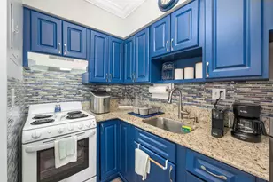 235 Seaview Ct, Marco Island, FL 34145 - Photo 8