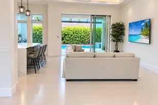 131 Bald Eagle Dr, Marco Island, FL 34145 - Photo 4