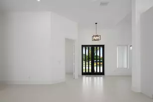 131 Bald Eagle Dr, Marco Island, FL 34145 - Photo 4