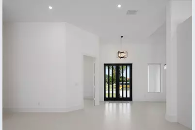 131 Bald Eagle Drive, Marco Island, FL 34145 - Photo 8