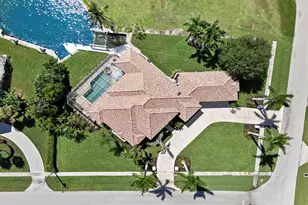 800 Arcadia Ct, Marco Island, FL 34145 - Photo 2