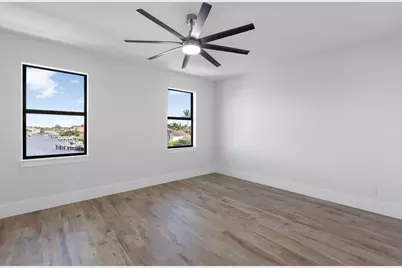 109 Gulfstream Street, Marco Island, FL 34145 - Photo 28