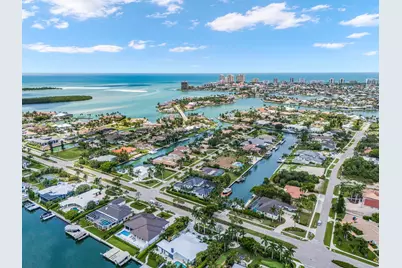 1698 McIlvaine Court, Marco Island, FL 34145 - Photo 16