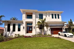 826 Magnolia Ct, Marco Island, FL 34145 - Photo 1