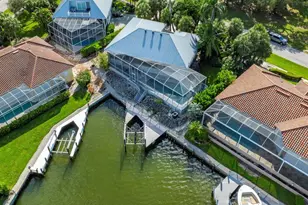 719 Austin Ct, Marco Island, FL 34145 - Photo 4