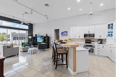 969 Birch Court, Marco Island, FL 34145 - Photo 8