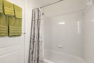 1036 Mainsail Dr, Naples, FL 34114 - Photo 20