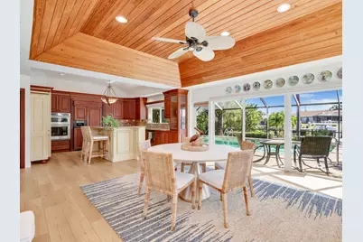 405 Grenada Avenue, Naples, FL 34113 - Photo 12