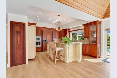 405 Grenada Avenue, Naples, FL 34113 - Photo 14