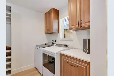 405 Grenada Avenue, Naples, FL 34113 - Photo 22