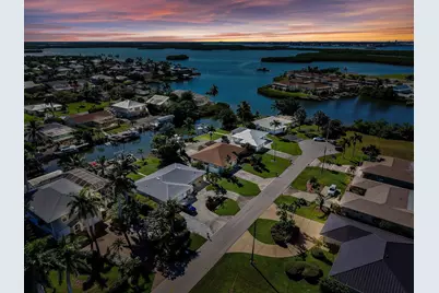 405 Grenada Avenue, Naples, FL 34113 - Photo 44