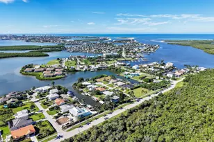 405 Grenada Ave, Naples, FL 34113 - Photo 36