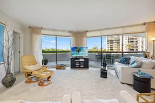 6001 Pelican Bay Blvd, Naples, FL 34108 - Photo 8