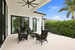 211 Landmark St, Marco Island, FL 34145 - Photo 62