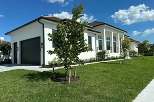 211 Landmark St, Marco Island, FL 34145 - Photo 2