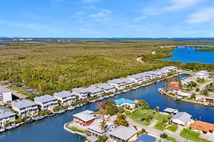 366 Angler Dr, Goodland, FL 34140 - Photo 4