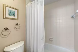 140 Seaview Ct, Marco Island, FL 34145 - Photo 14