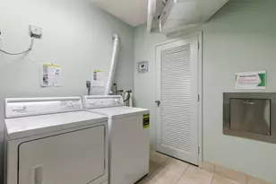 140 Seaview Ct, Marco Island, FL 34145 - Photo 20