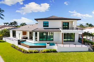 429 Persian Ct, Marco Island, FL 34145 - Photo 2