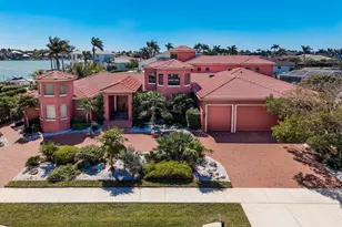 1411 Quintara Ct, Marco Island, FL 34145 - Photo 4
