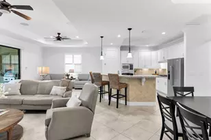 2990 Aviamar Cir, Naples, FL 34114 - Photo 14