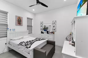 3348 27th Ave NE, Naples, FL 34120 - Photo 16