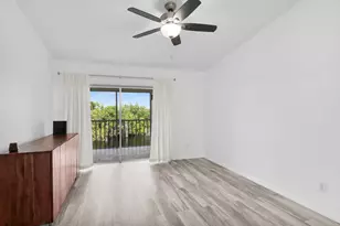 1375 Mainsail Dr, Naples, FL 34114 - Photo 4