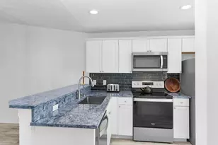 1375 Mainsail Dr, Naples, FL 34114 - Photo 12