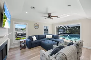 427 Nassau Ct, Marco Island, FL 34145 - Photo 6