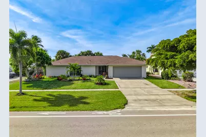 620 N Barfield Drive, Marco Island, FL 34145 - Photo 10