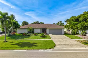 620 N Barfield Dr, Marco Island, FL 34145 - Photo 10