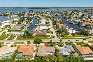 620 N Barfield Dr, Marco Island, FL 34145 - Photo 92